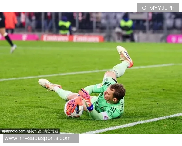 乌尔比希哥哥今夏加盟拜仁担任女足二队门将教练的最新消息